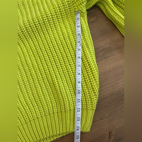 Show Me Your MuMu Bailey Like Green Chunky Knit Oversized Sweater Size Small - Picture 14 of 16